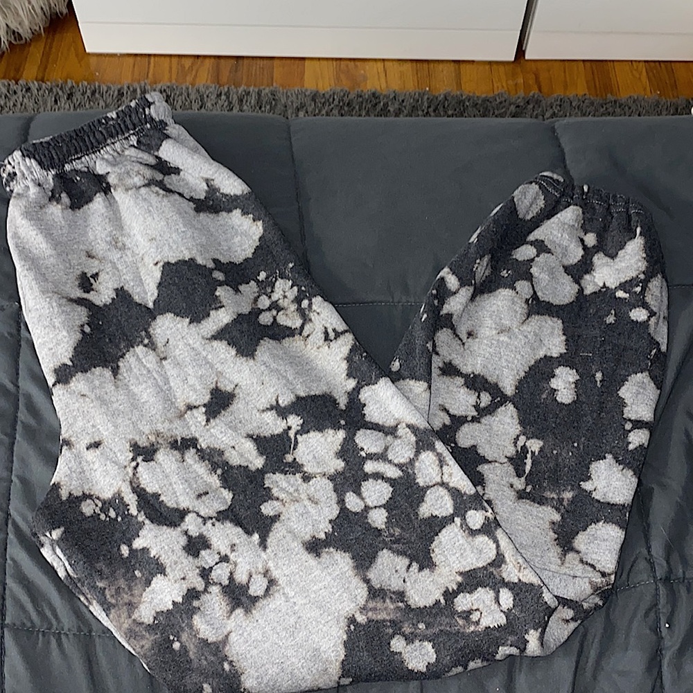 Urban Outfitters Acid Wash Fleece Jogger Sweatpants (medium)